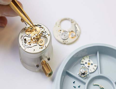 沛纳海手表维修价目表（沛纳海发条磨损）