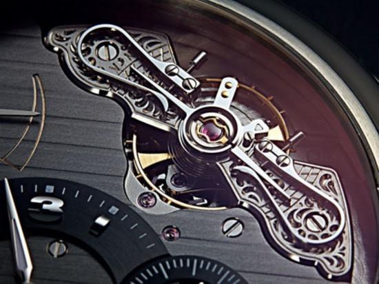 沛纳海手表多长时间保养一次（沛纳海摆轮异常）